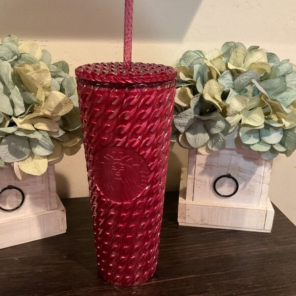 Starbucks Red Textured Reusable Tumbler With Lid & Straw 24 Oz Limited Edition - Picture 5 of 5